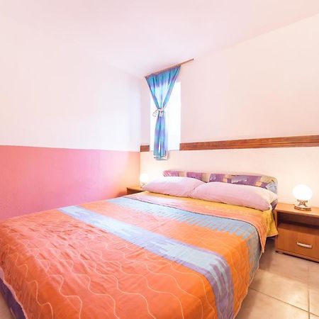 Apartment Mika Vodice Zewnętrze zdjęcie