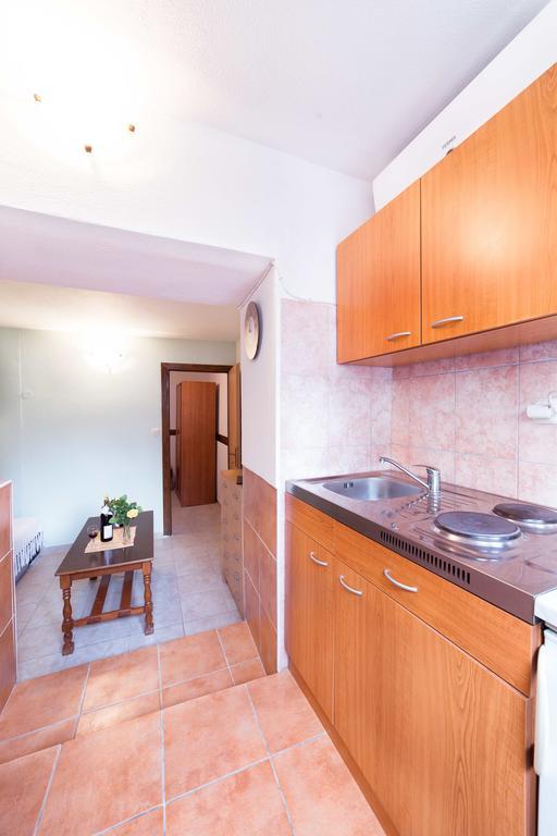 Apartment Mika Vodice Zewnętrze zdjęcie